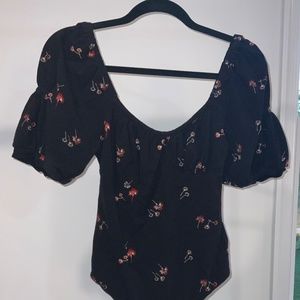 2022 - FREE PEOPLE - BODYSUIT - BLACK FLORAL - NEVER BEEN WORN - SIZE SMALL